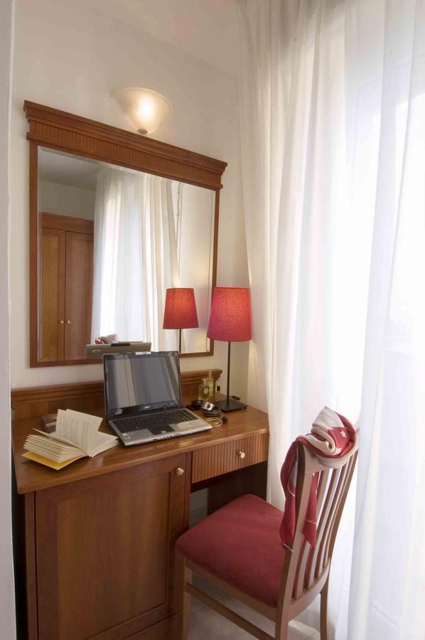 Hotel Alsen ริมินี ภายนอก รูปภาพ