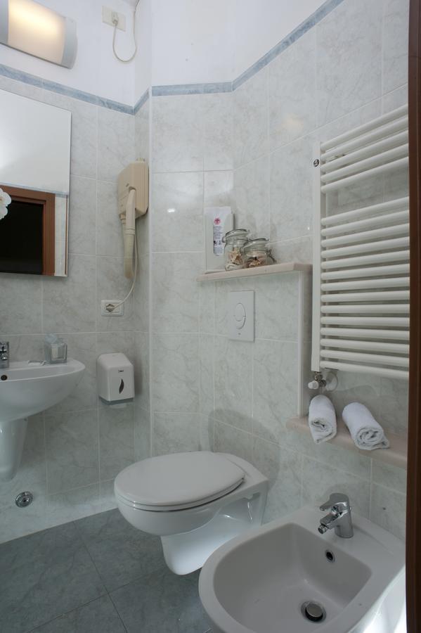 Hotel Alsen ริมินี ภายนอก รูปภาพ